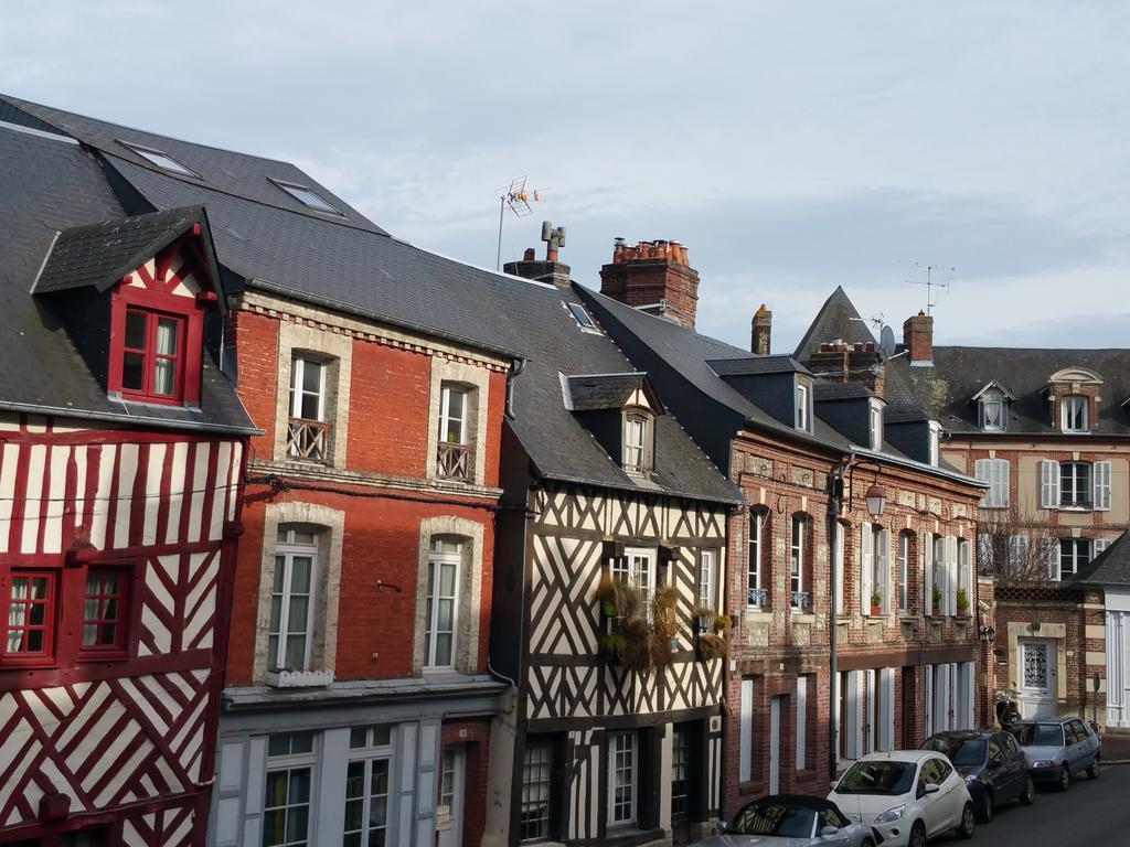 Le Central Honfleur Zewnętrze zdjęcie